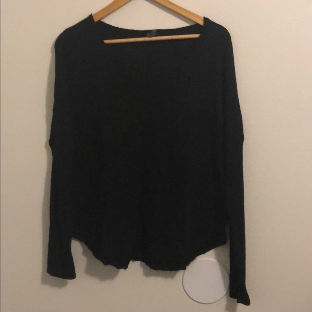 Black v-neck waffle knit shirt